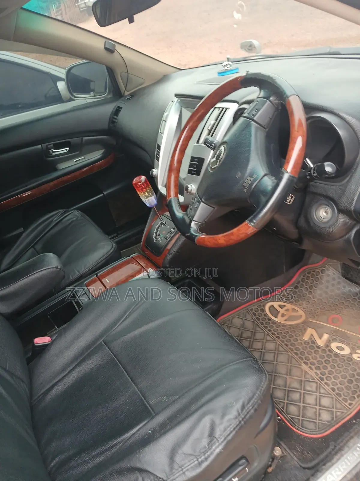 Toyota Harrier 2.4 4WD 2012 Silver