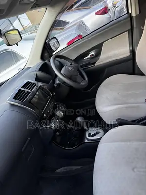 Toyota IST 2010 White
