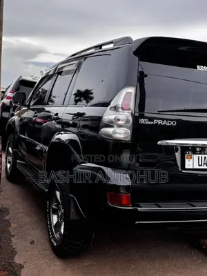 Toyota Land Cruiser Prado 2017 Black