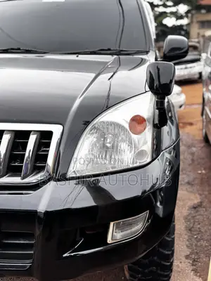Toyota Land Cruiser Prado 2017 Black