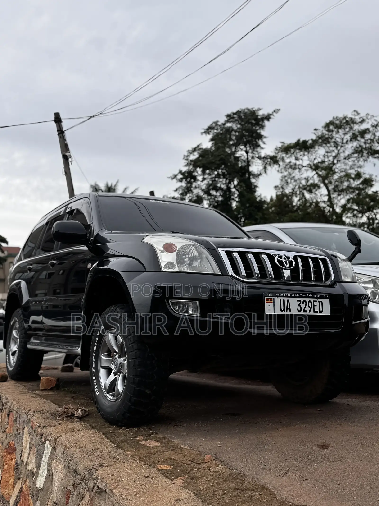 Toyota Land Cruiser Prado 2017 Black