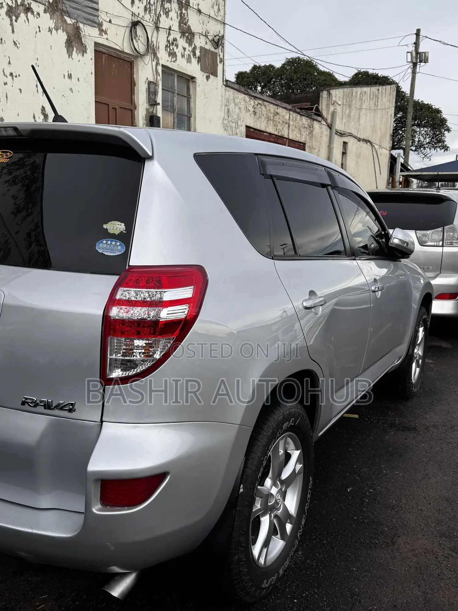 Toyota RAV4 2010 Silver