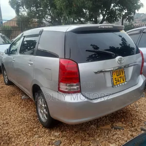 Toyota Wish 2007 Silver