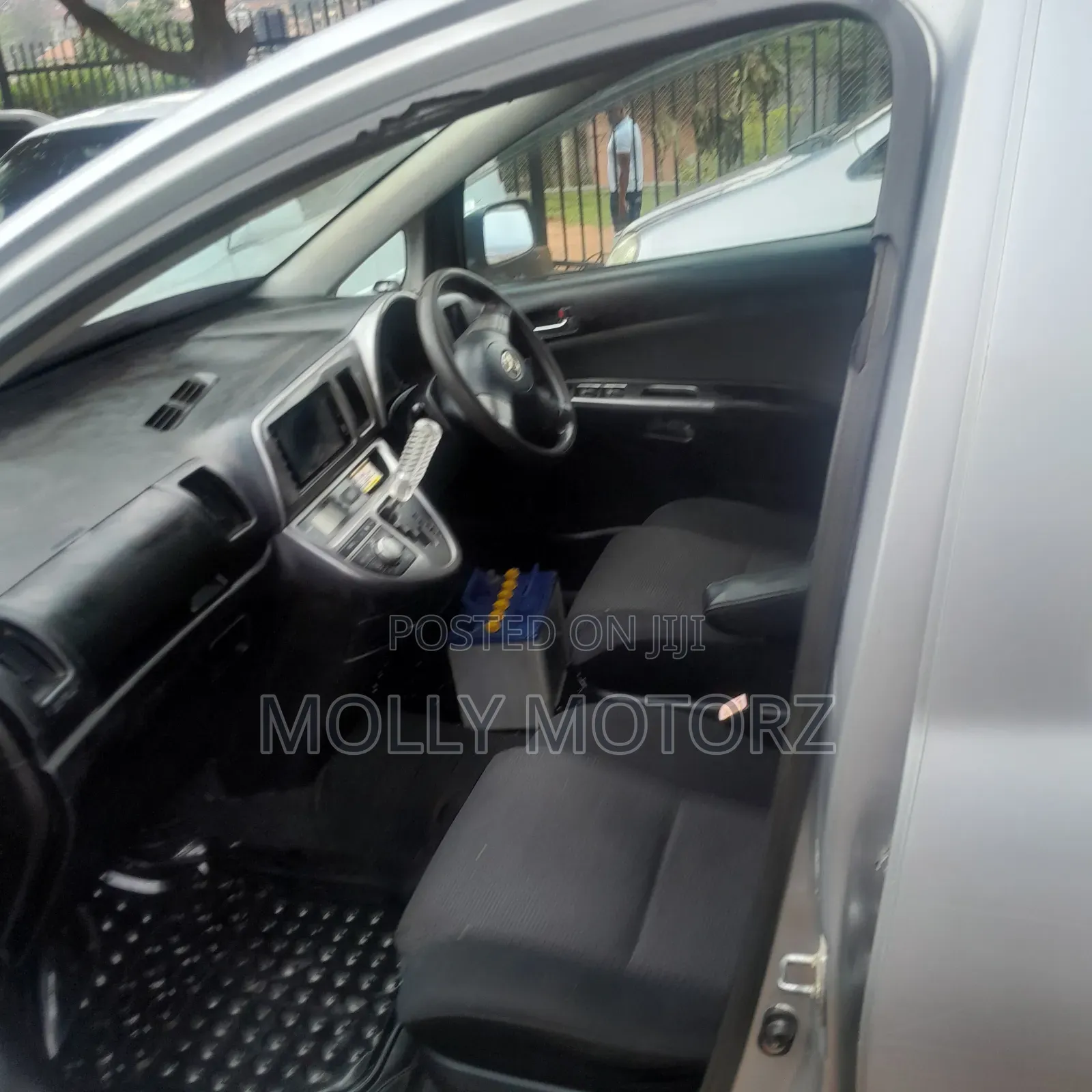 Toyota Wish 2007 Silver