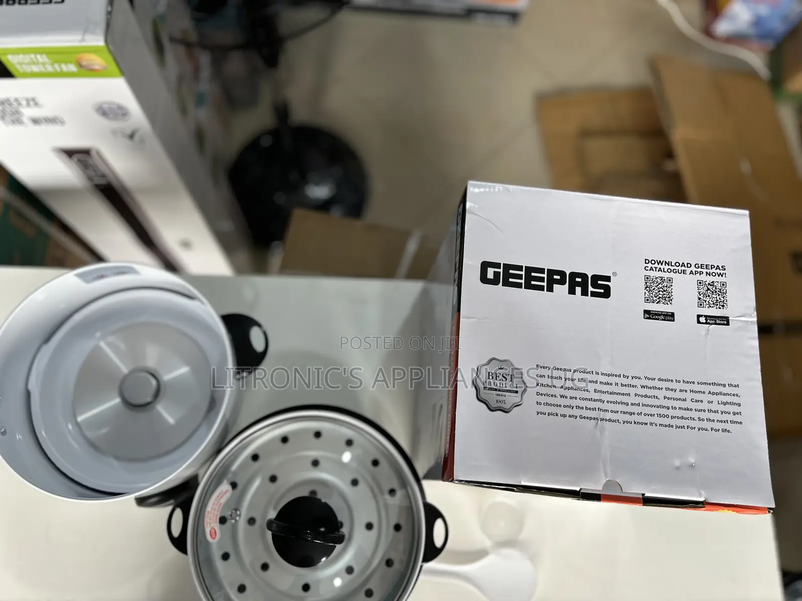 Geepas Rice Cooker 1.5litres