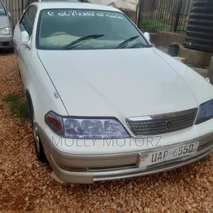 Toyota Mark II 2002 White