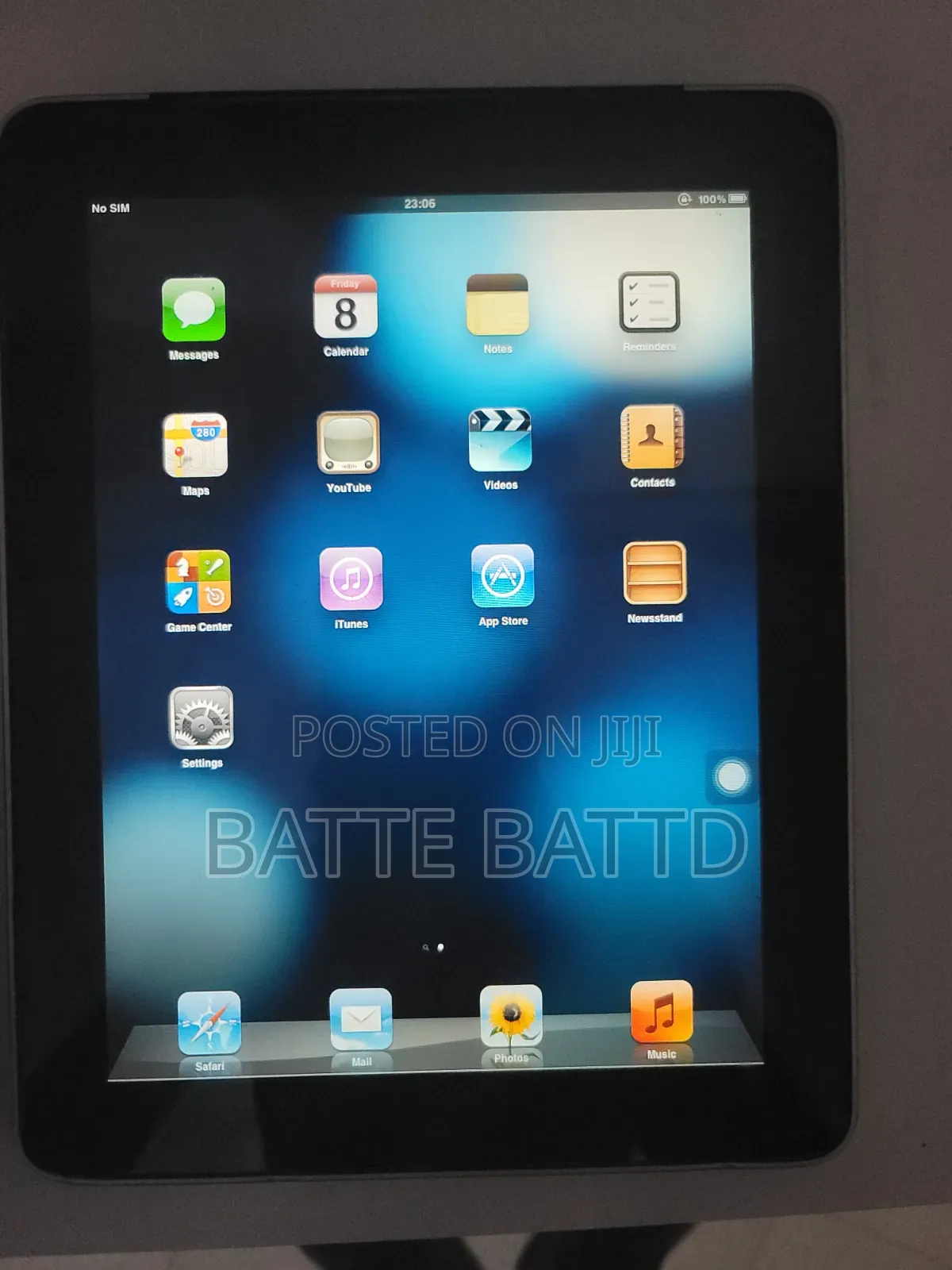 Apple iPad Wi-Fi +3G 16 GB Silver