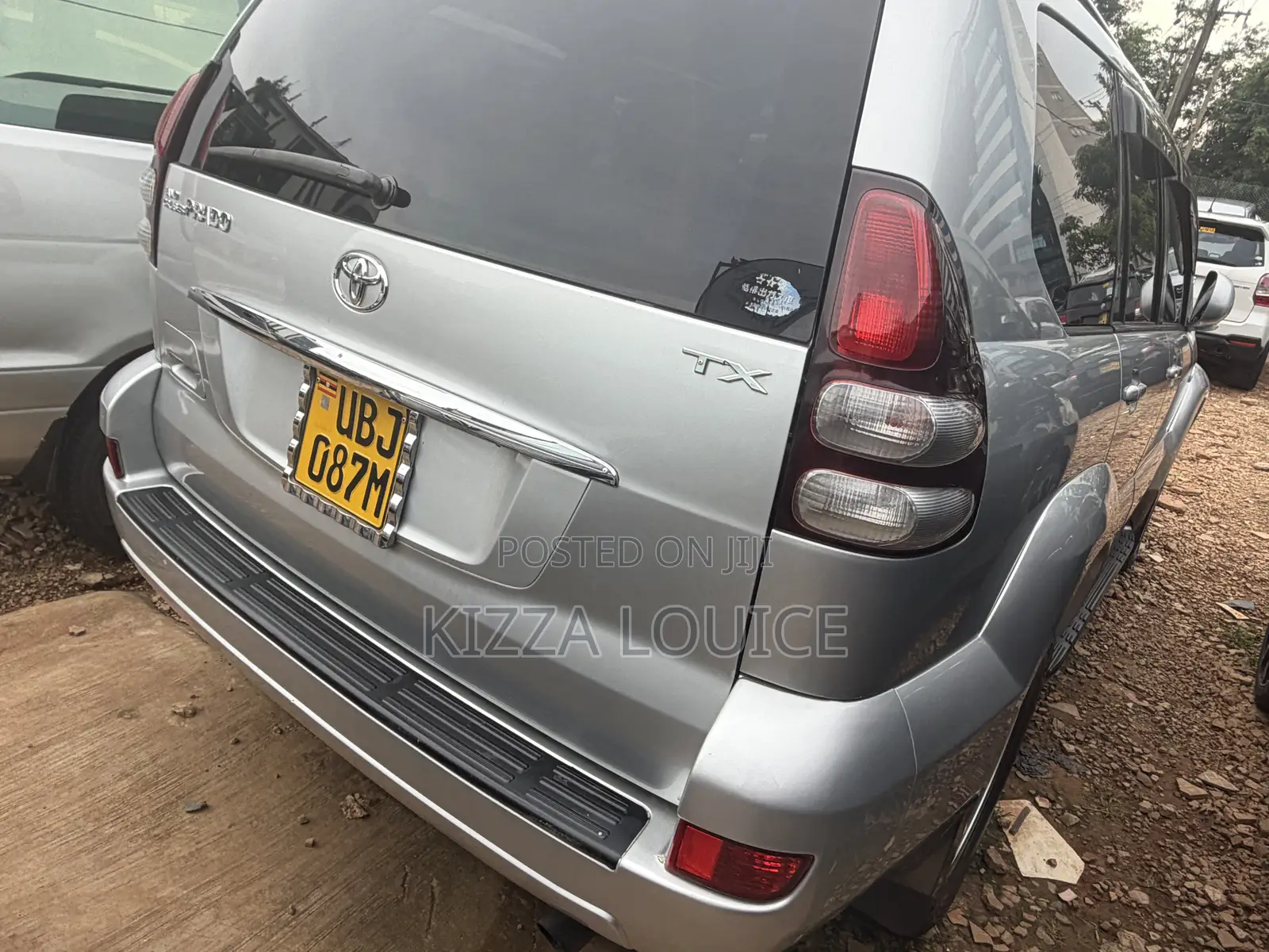 Toyota Land Cruiser Prado 2007 White