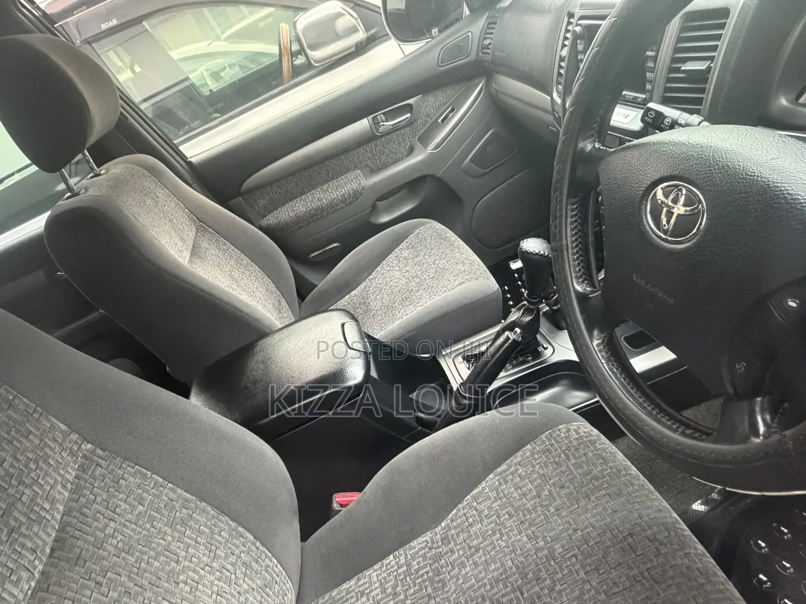 Toyota Land Cruiser Prado 2007 White