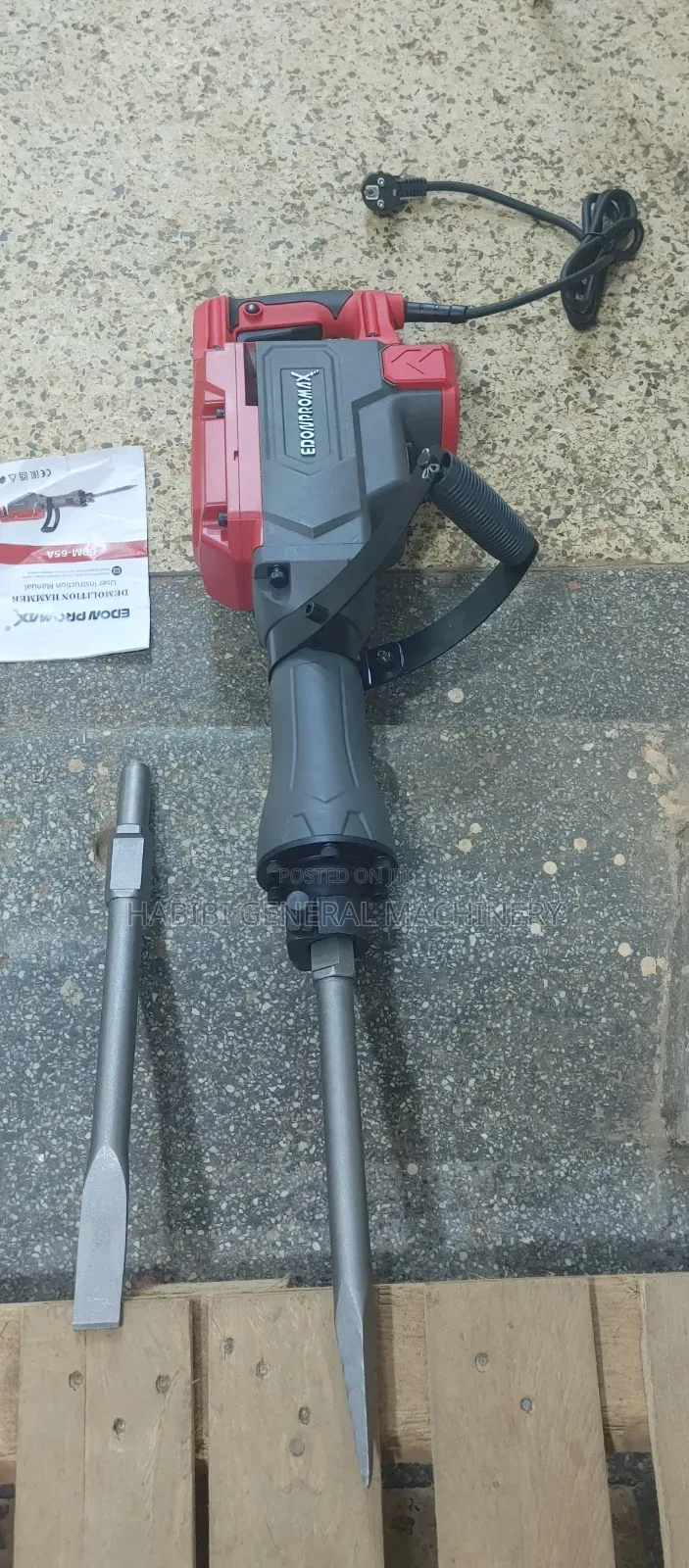 Heavy Duty Electric Demolition Hammer/Breaker 65a