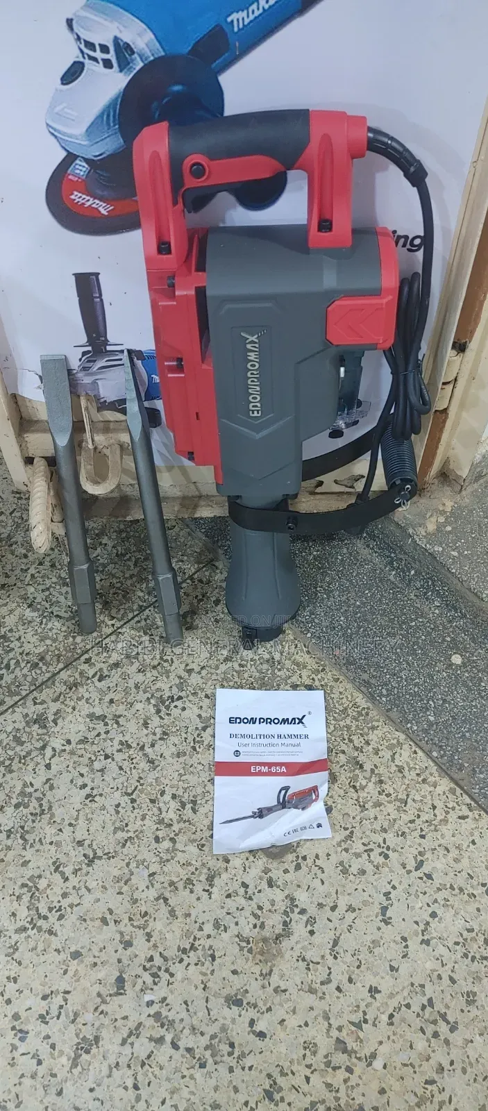 Heavy Duty Electric Demolition Hammer/Breaker 65a