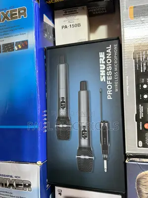 Shure Wireless Microphone With Digital Receiver