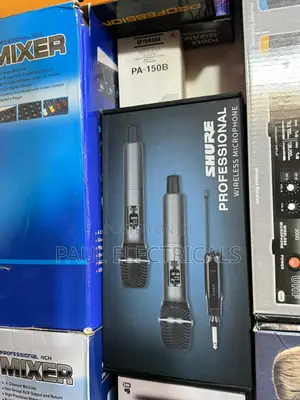 Shure Wireless Microphone With Digital Receiver