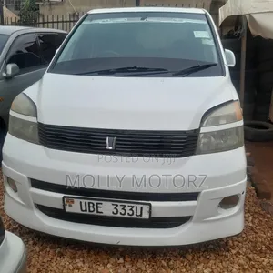 Toyota Noah 2006 White