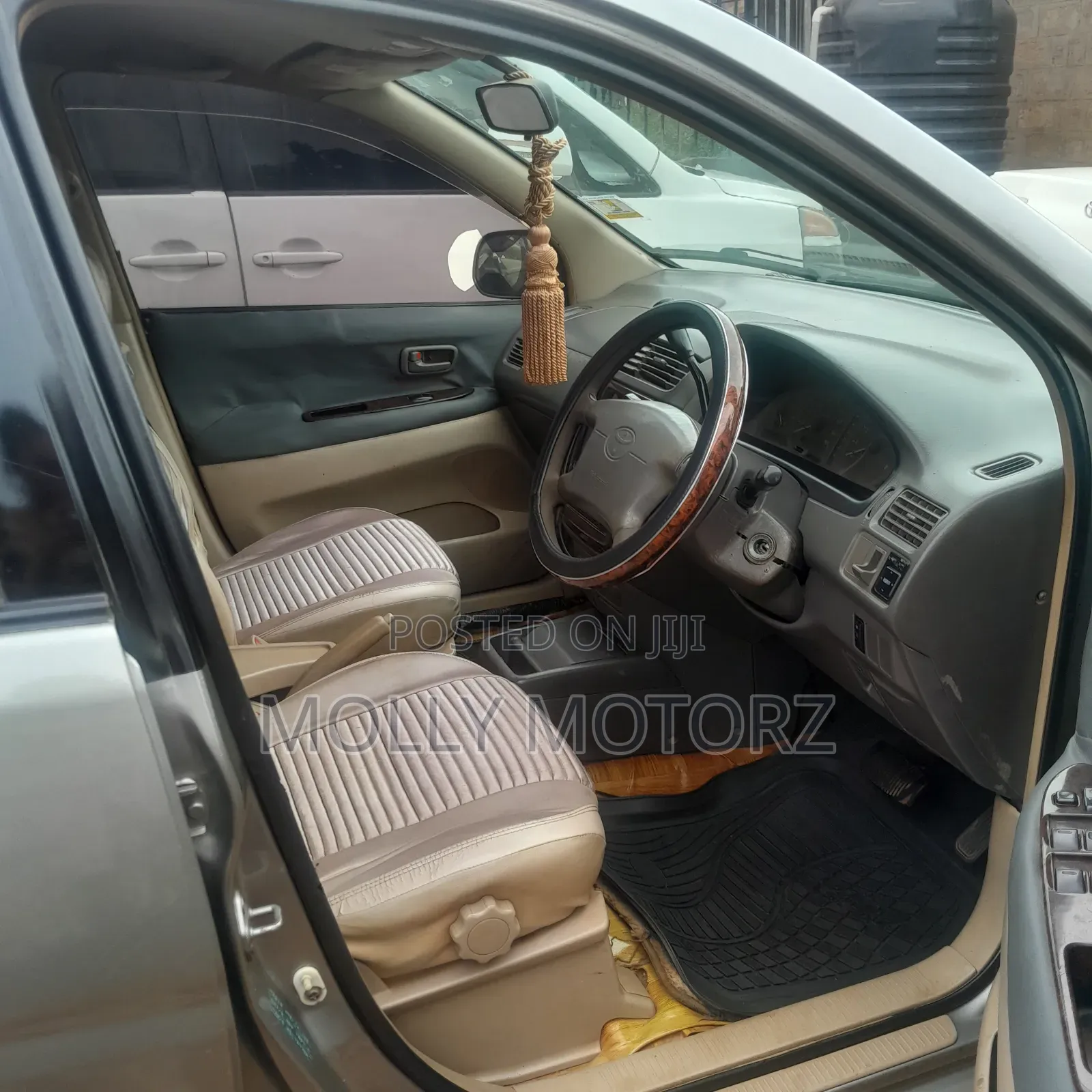 Toyota Gaia 2008 Brown
