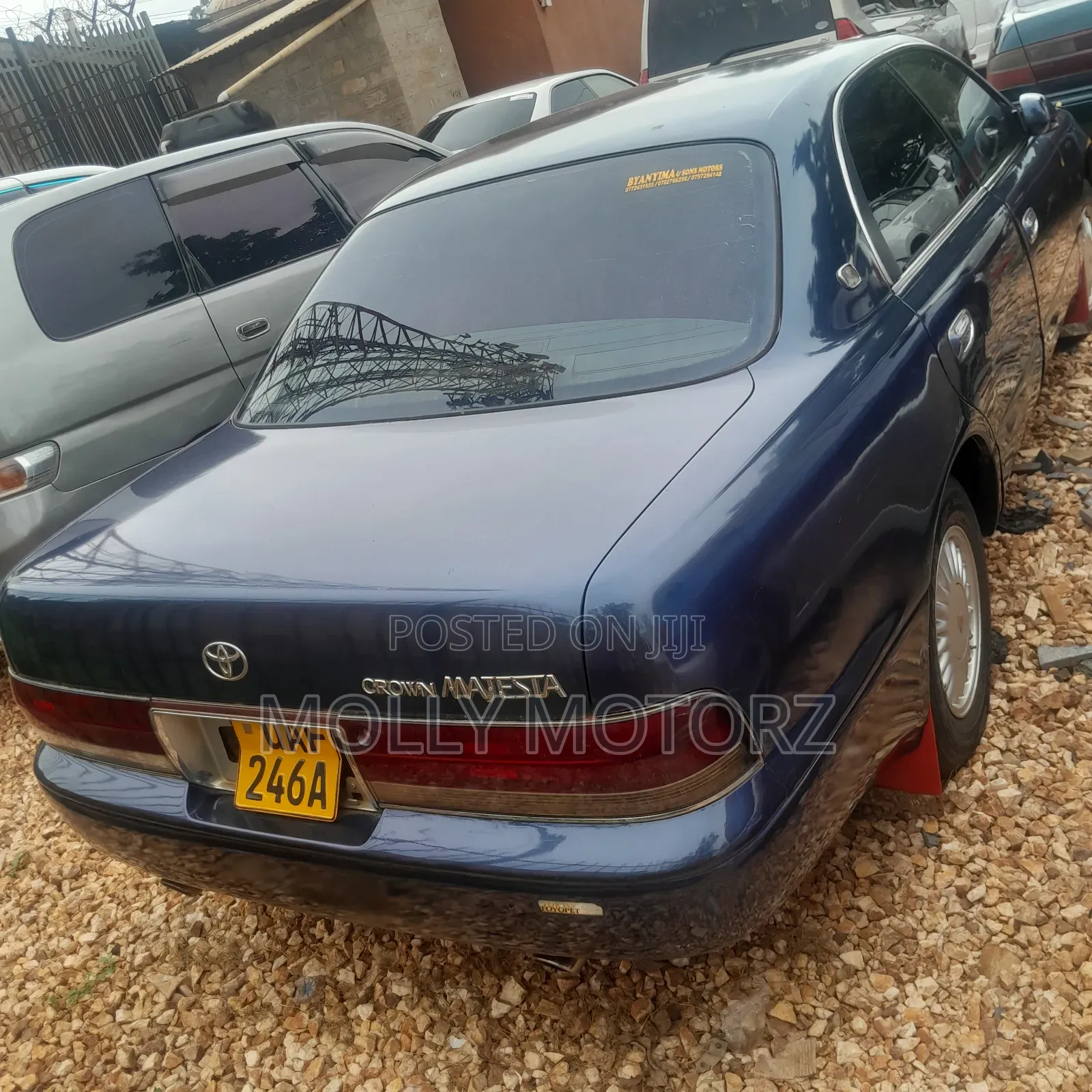 Toyota Crown Majesta 2005 Blue