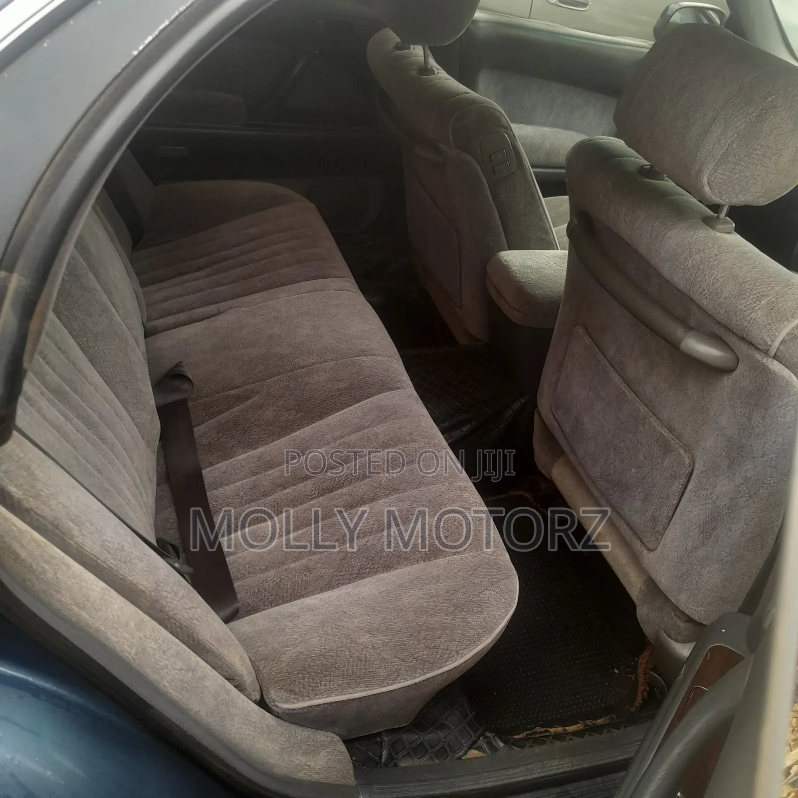 Toyota Crown Majesta 2005 Blue
