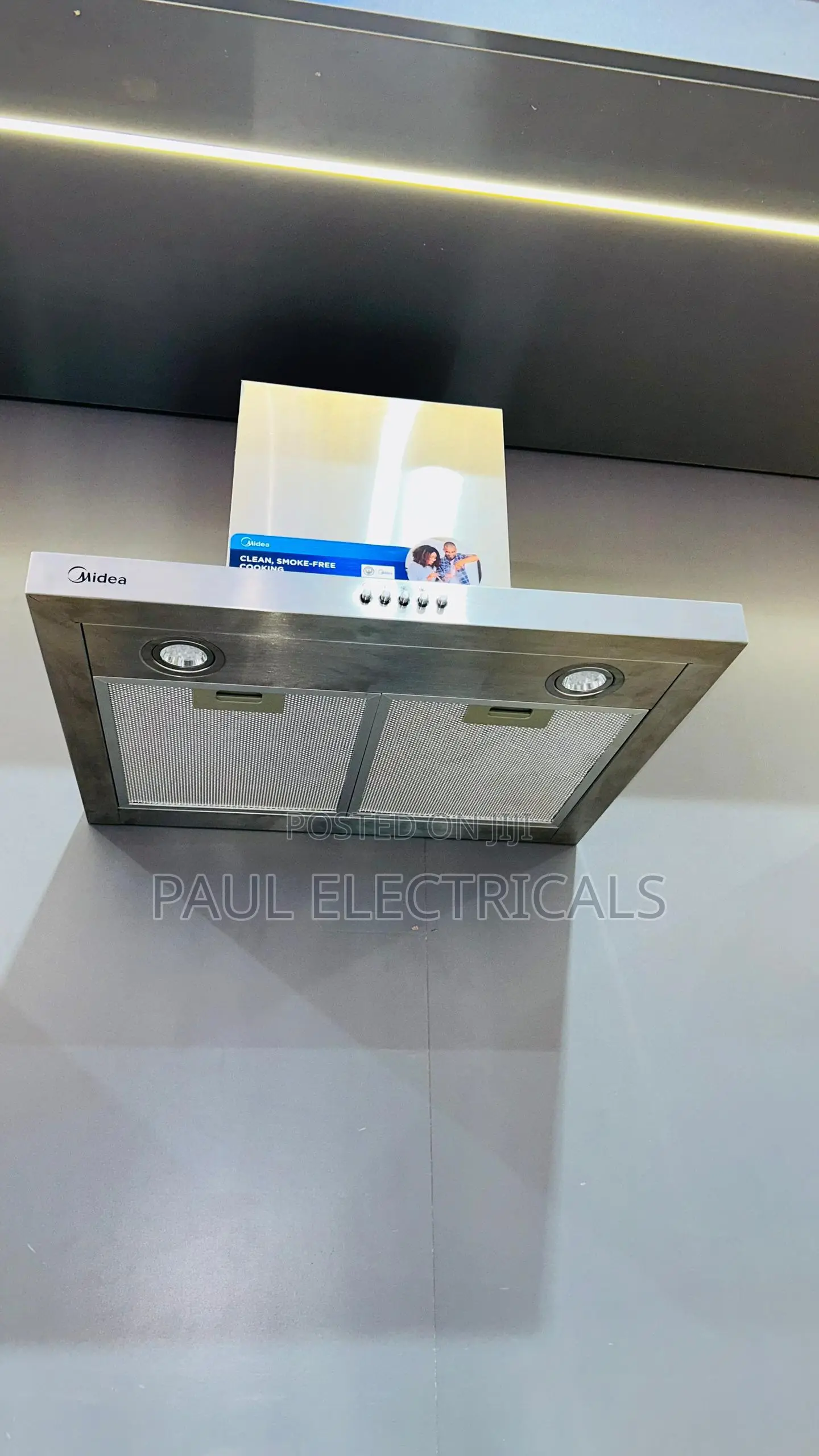 Midea Cooker Hood and Chimney 60cm by 60cm