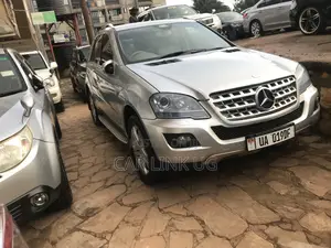 Mercedes-Benz M Class 2009 Silver