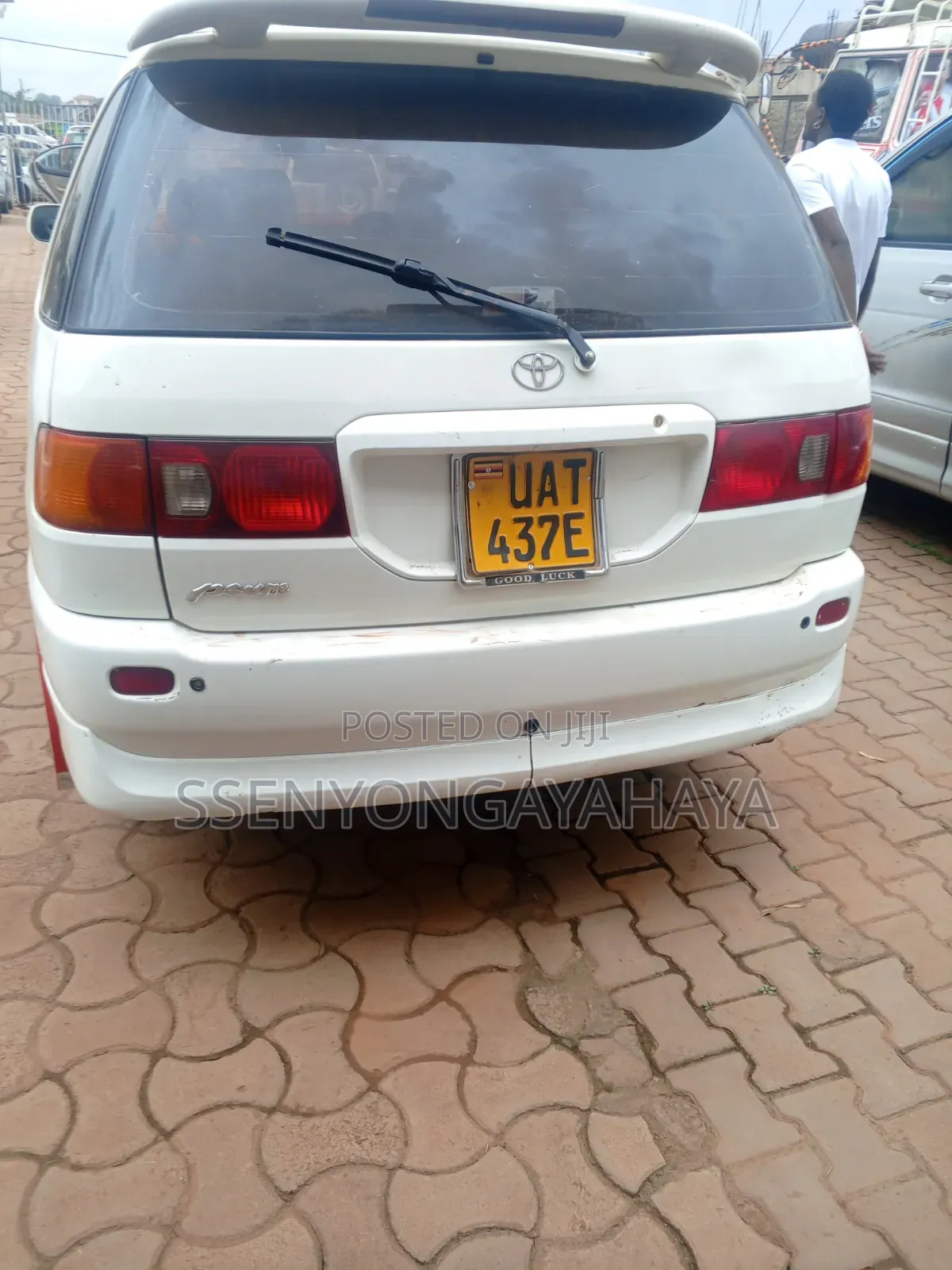 Toyota Ipsum 1999 White