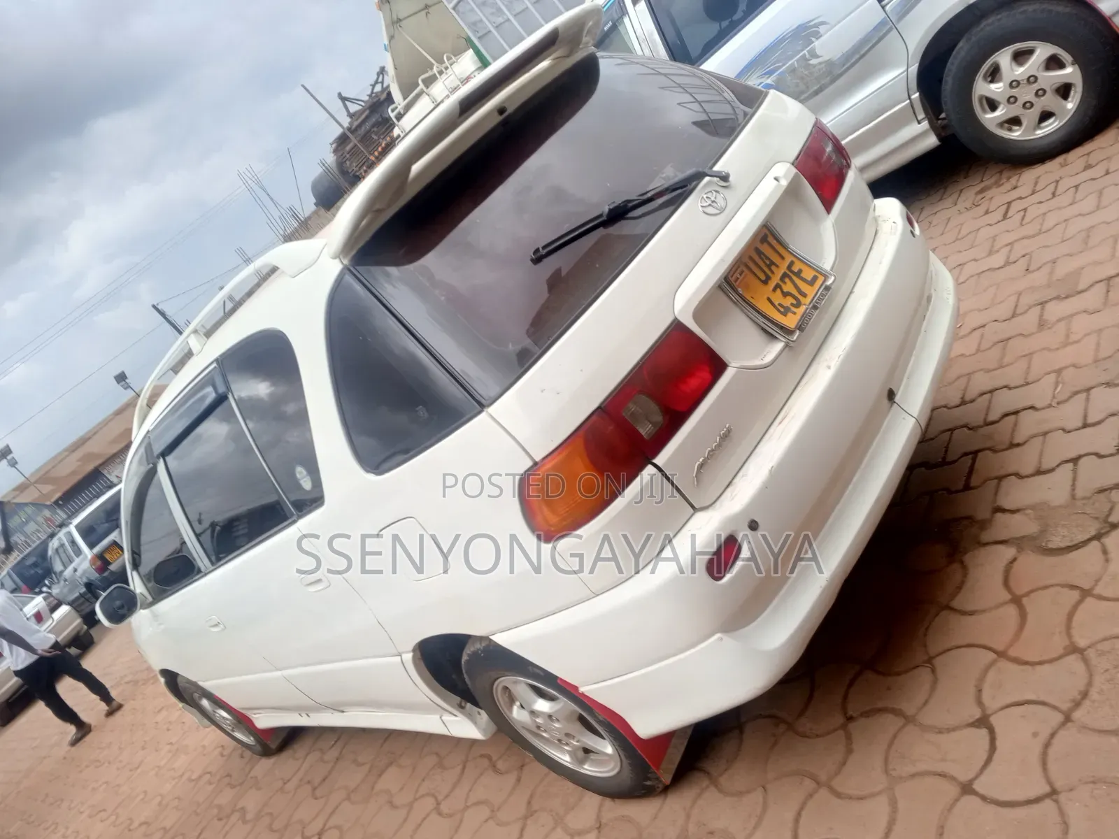 Toyota Ipsum 1999 White