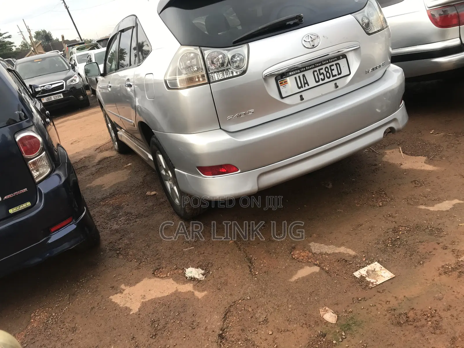 Toyota Harrier 2010 Silver