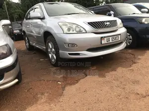 Toyota Harrier 2010 Silver