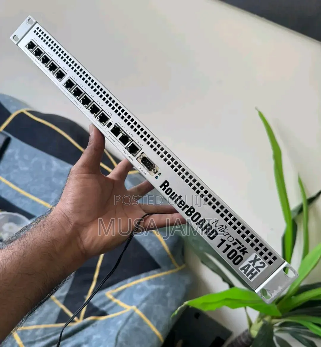 Mikrotik Rb1100ahx2