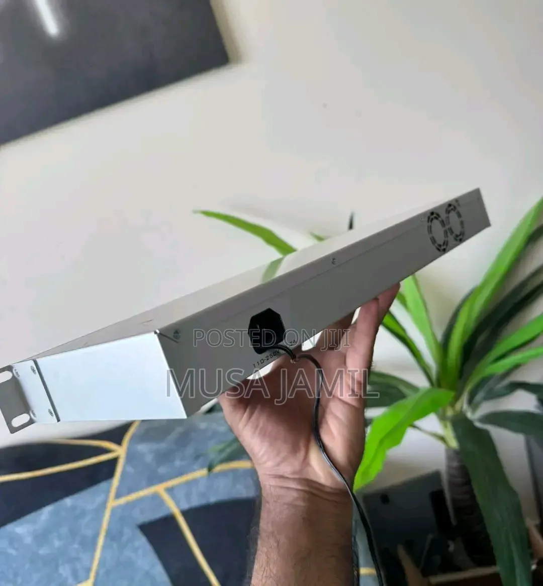 Mikrotik Rb1100ahx2