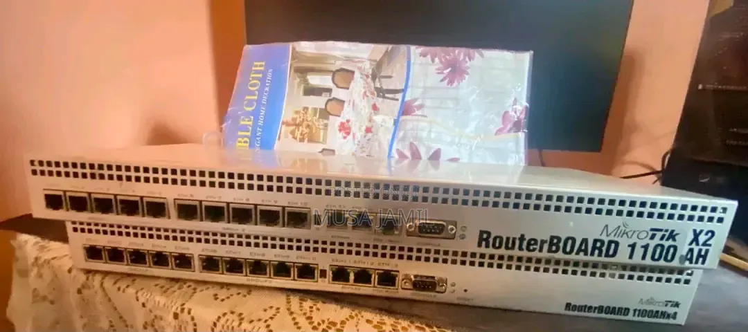 Mikrotik Rb1100ahx2