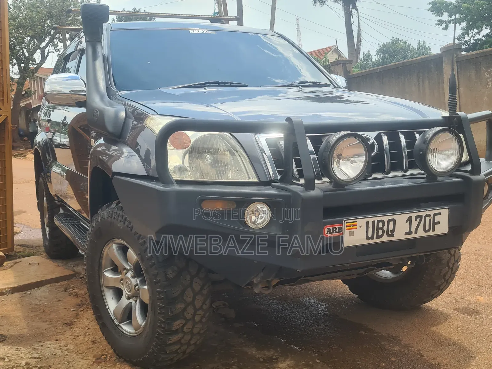 Toyota Land Cruiser Prado 2009 Gray
