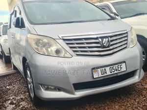Toyota Alphard 2011