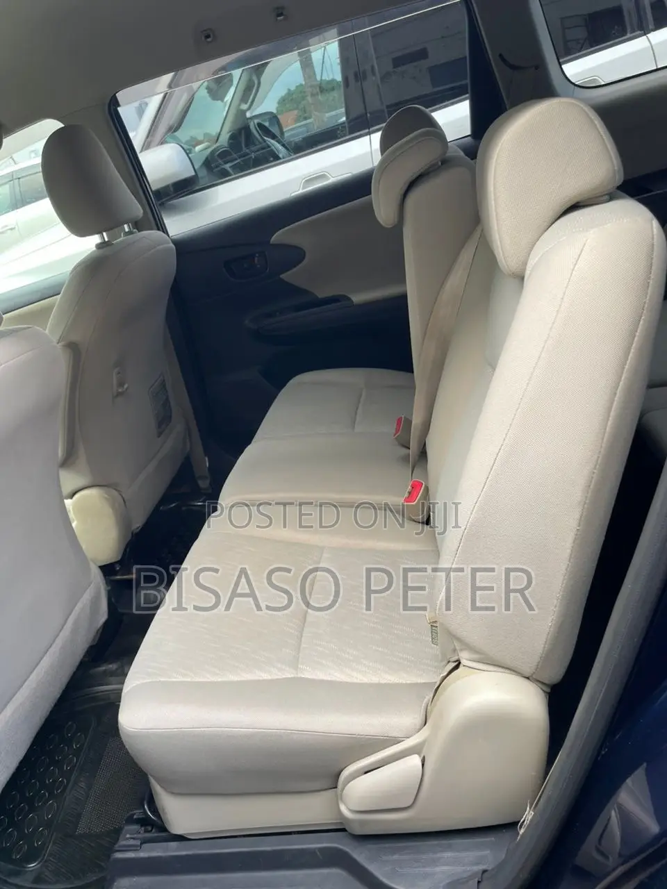 Toyota Wish 2010 Blue
