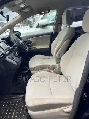 Toyota Wish 2010 Blue