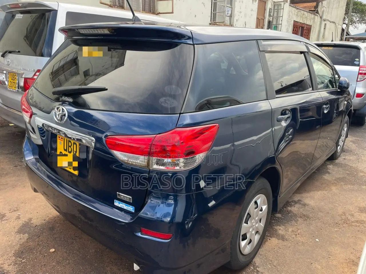 Toyota Wish 2010 Blue