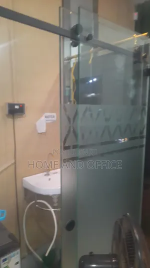 Birthroom Glass Sliding Doors