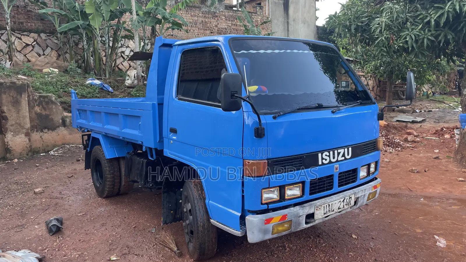 Isuzu Elf Dumper