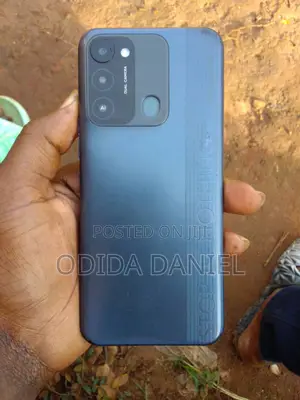 Tecno Spark 8C 64 GB