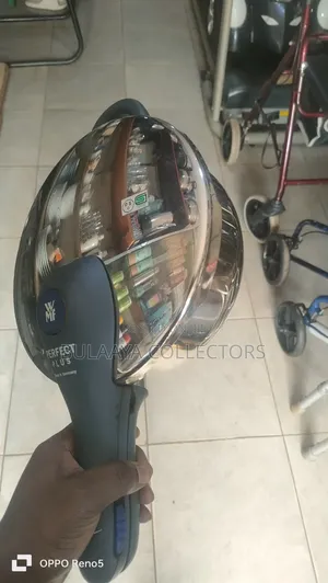 Uk Used Stainless Steel 5l Pressure Cookers With A Steam Control Dial.