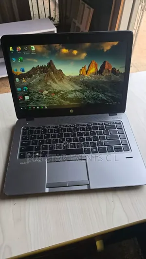 Laptop HP ProBook 470 8GB Intel Core i5 SSD 256GB