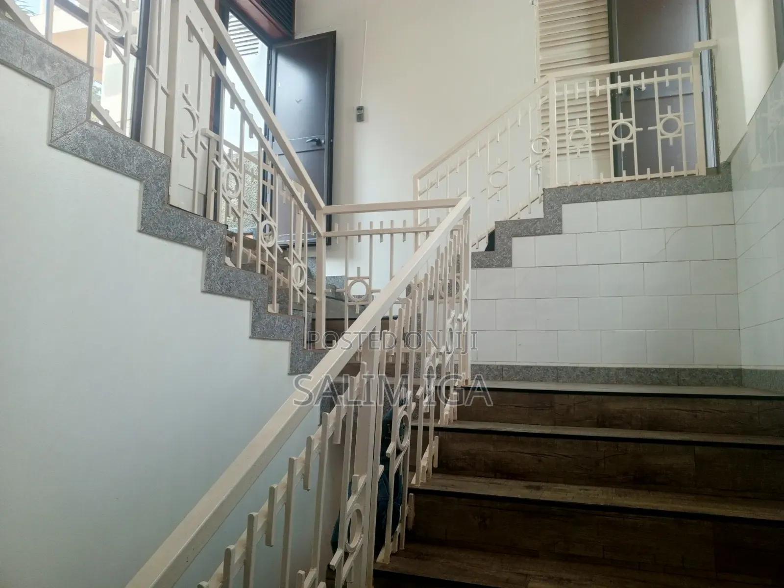 4bdrm Maisonette in Lolo Property, Central Division for rent