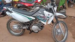 Yamaha 2017 White