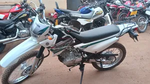 Yamaha 2017 White
