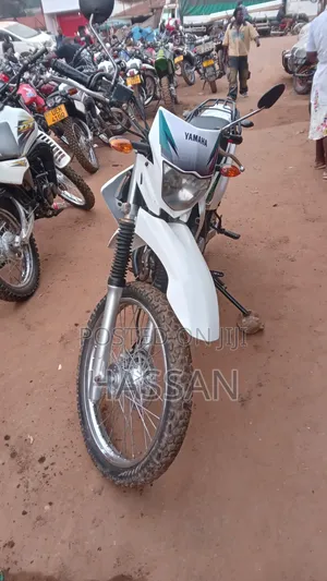Yamaha 2017 White