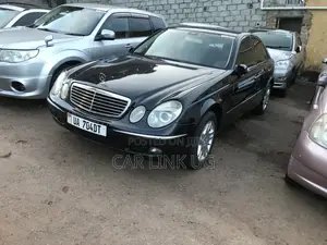 Mercedes-Benz E240 2007 Black