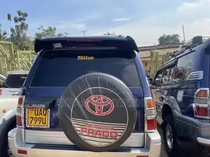 Toyota Land Cruiser Prado 2000 Blue