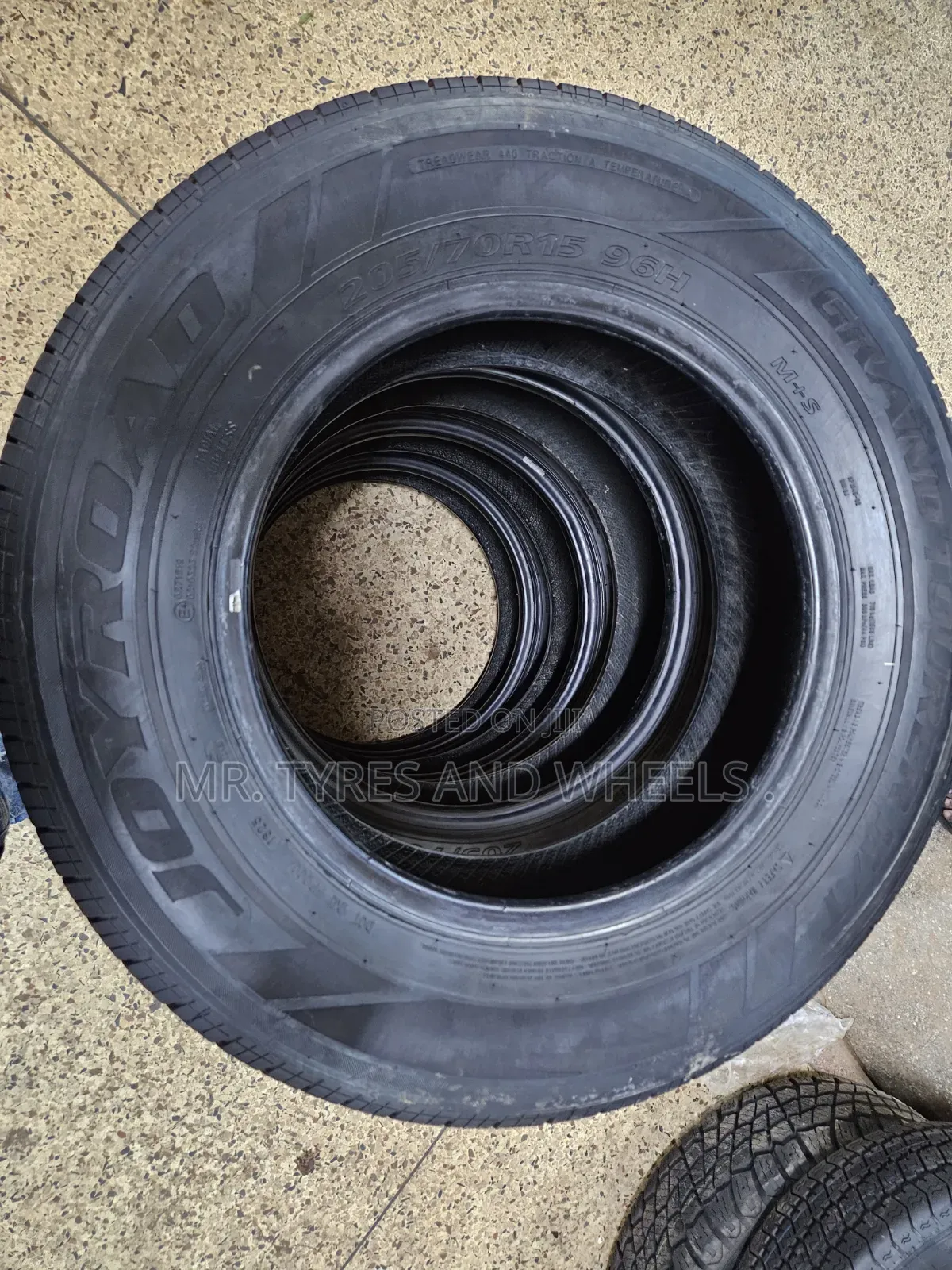 205 70r15 Used Joyroad but Still Good Tires Used Only 1week Just Order