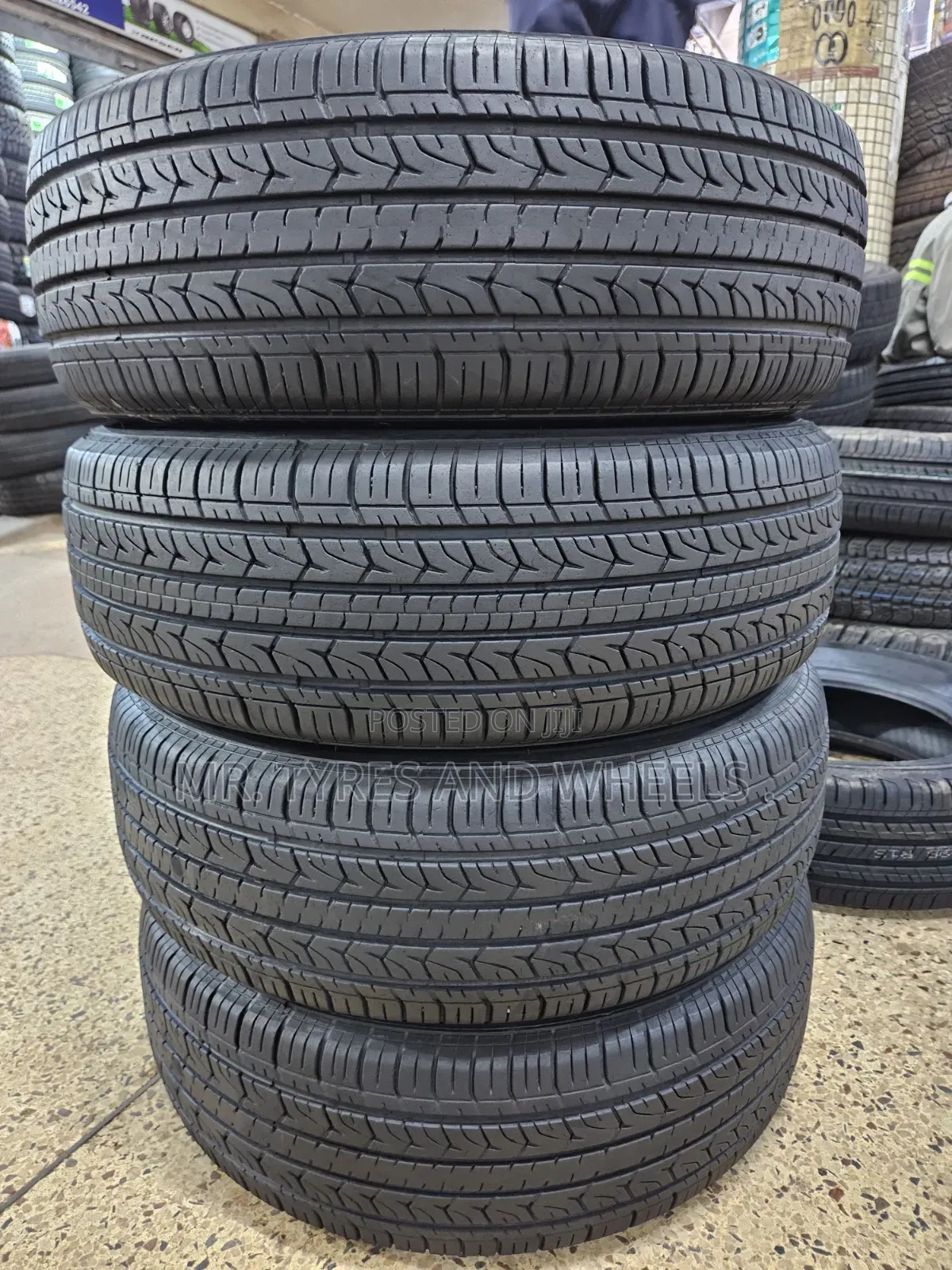 205 70r15 Used Joyroad but Still Good Tires Used Only 1week Just Order