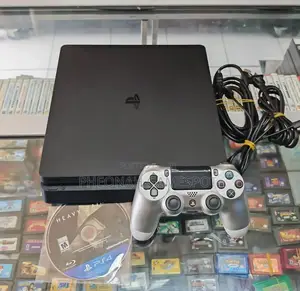 Ps4 Slim Chipped: 12 Games, 2 Pads. Better Than a Night in Entebbe