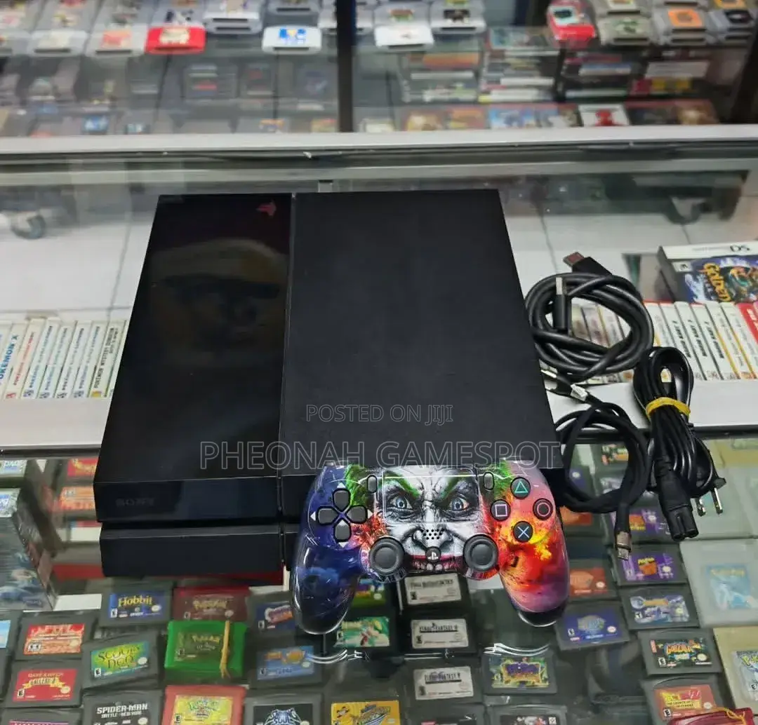Ps4 Standard Chipped: 12 Games, 2 Pads. High Quality, Cheapest Prices